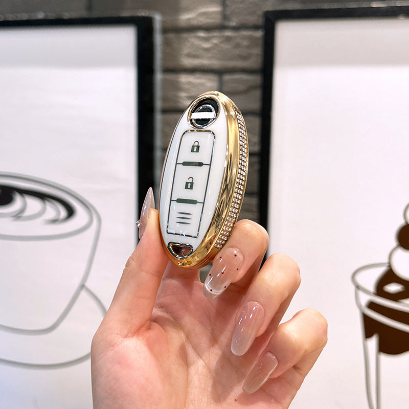 Royale Lederkollektion | Smart-Key-Hülle für Nissan Juke, Qashqai, Micra und mehr