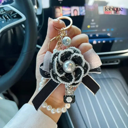 Camellia Keychain (Gold Edges) Fobique