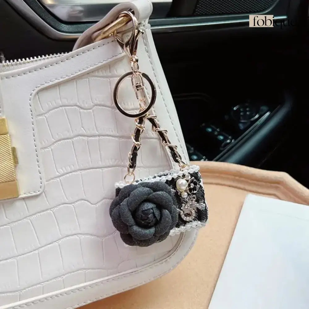 Camera Keychain (Gold Edges) Fobique