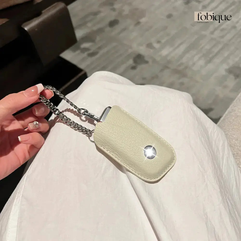 Étoile Collection - Sheep Leather | Smart Key Fob Case for BMW | Fits 7 Series G70, X7 LCI, iX & More Fobique