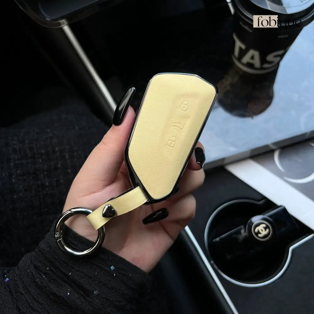 Prime Collection | Car Key Cover for Cupra Formentor, Leon, Born, SEAT Leon MK4 & more Fobique