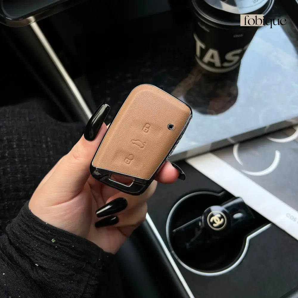 Classic Collection | Car Key Cover for SEAT Ateca, Leon, Tarraco, Arona & VW Tiguan, Golf 7 & More Fobique