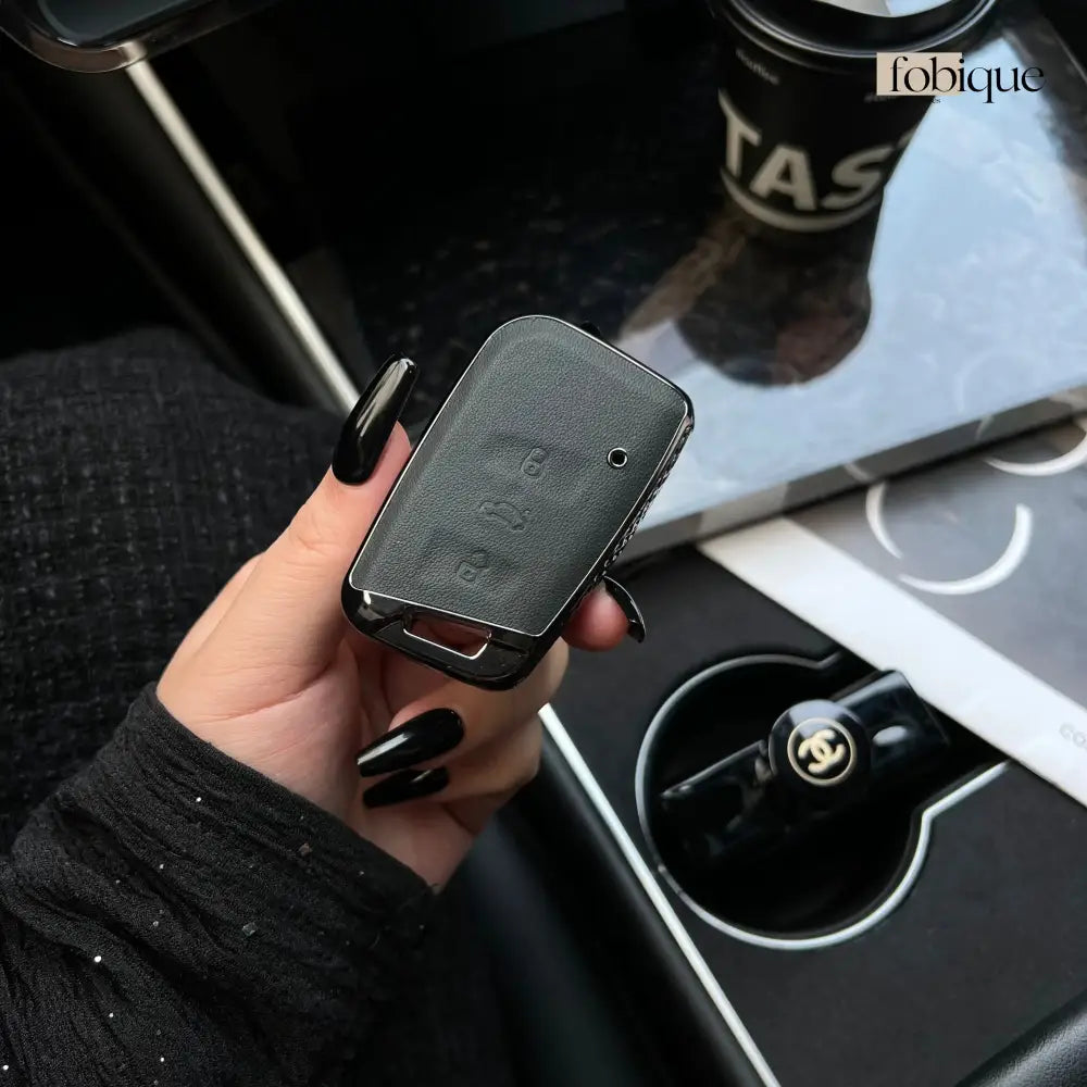 Classic Collection | Car Key Cover for SEAT Ateca, Leon, Tarraco, Arona & VW Tiguan, Golf 7 & More Fobique
