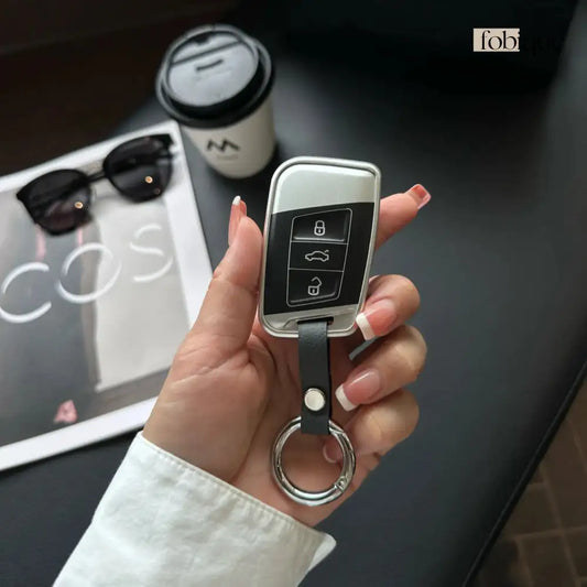 Classic Collection | Car Key Cover for SEAT Ateca, Leon, Tarraco, Arona & VW Tiguan, Golf 7 & More Fobique