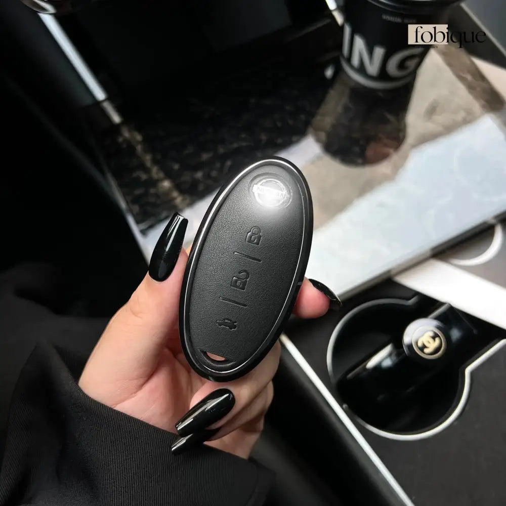 Prime Collection | Key Fob Cover for Infiniti G37, Q60, M35, EX35 & more Fobique