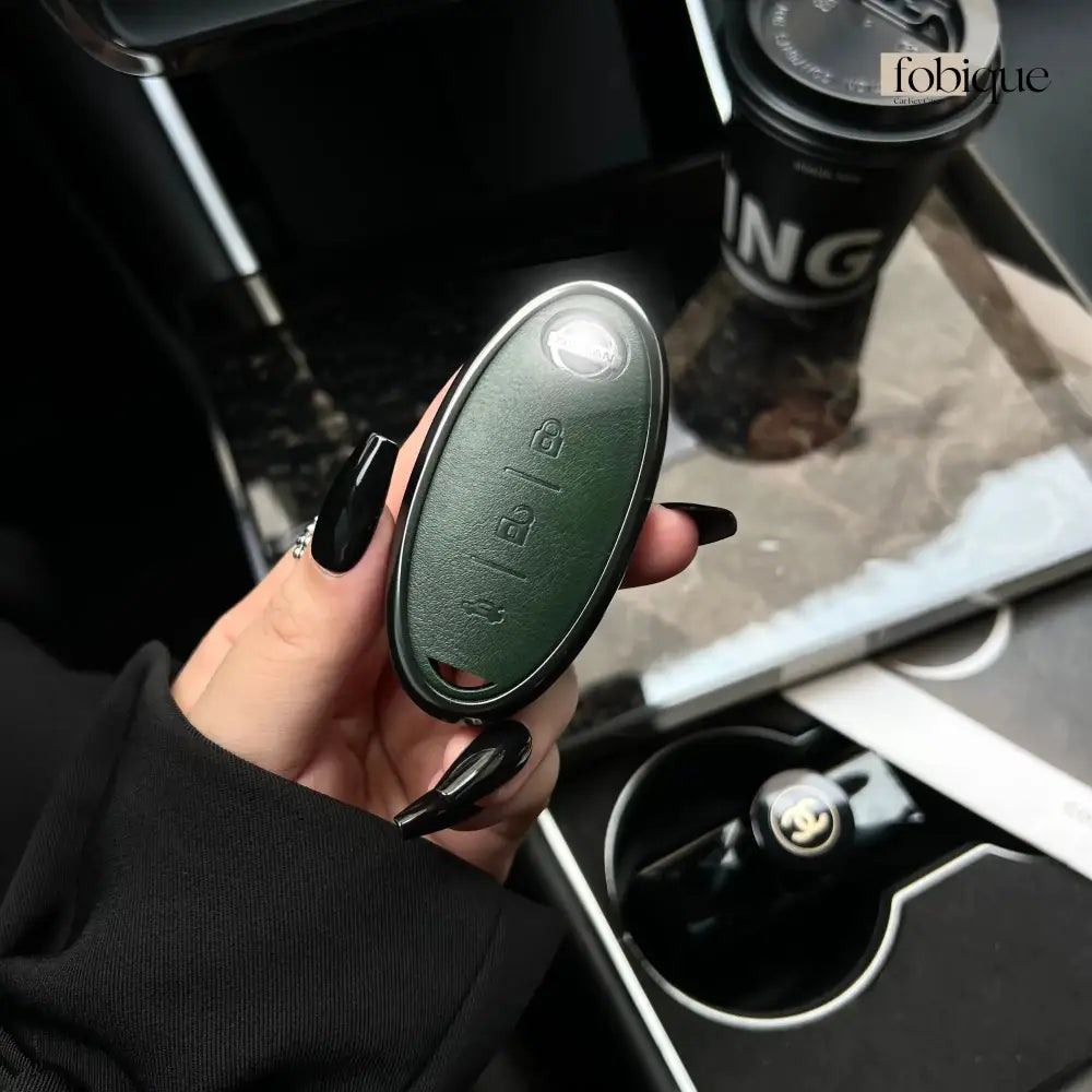 Prime Collection | Key Fob Cover for Infiniti G37, Q60, M35, EX35 & more Fobique