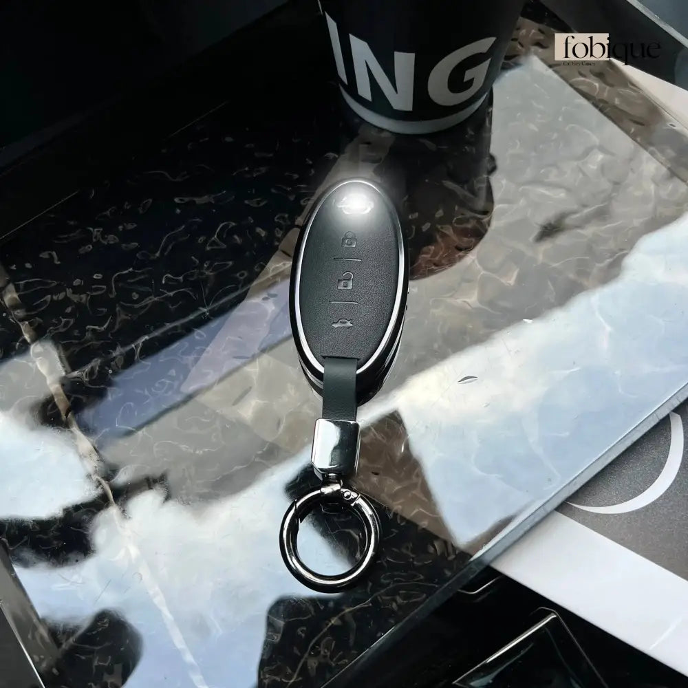 Prime Collection | Key Fob Cover for Infiniti G37, Q60, M35, EX35 & more Fobique