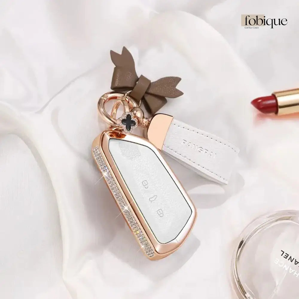 Royale Leather Collection | Car Key Cover for Cupra Formentor, Leon, Born, SEAT Leon MK4 & more Fobique