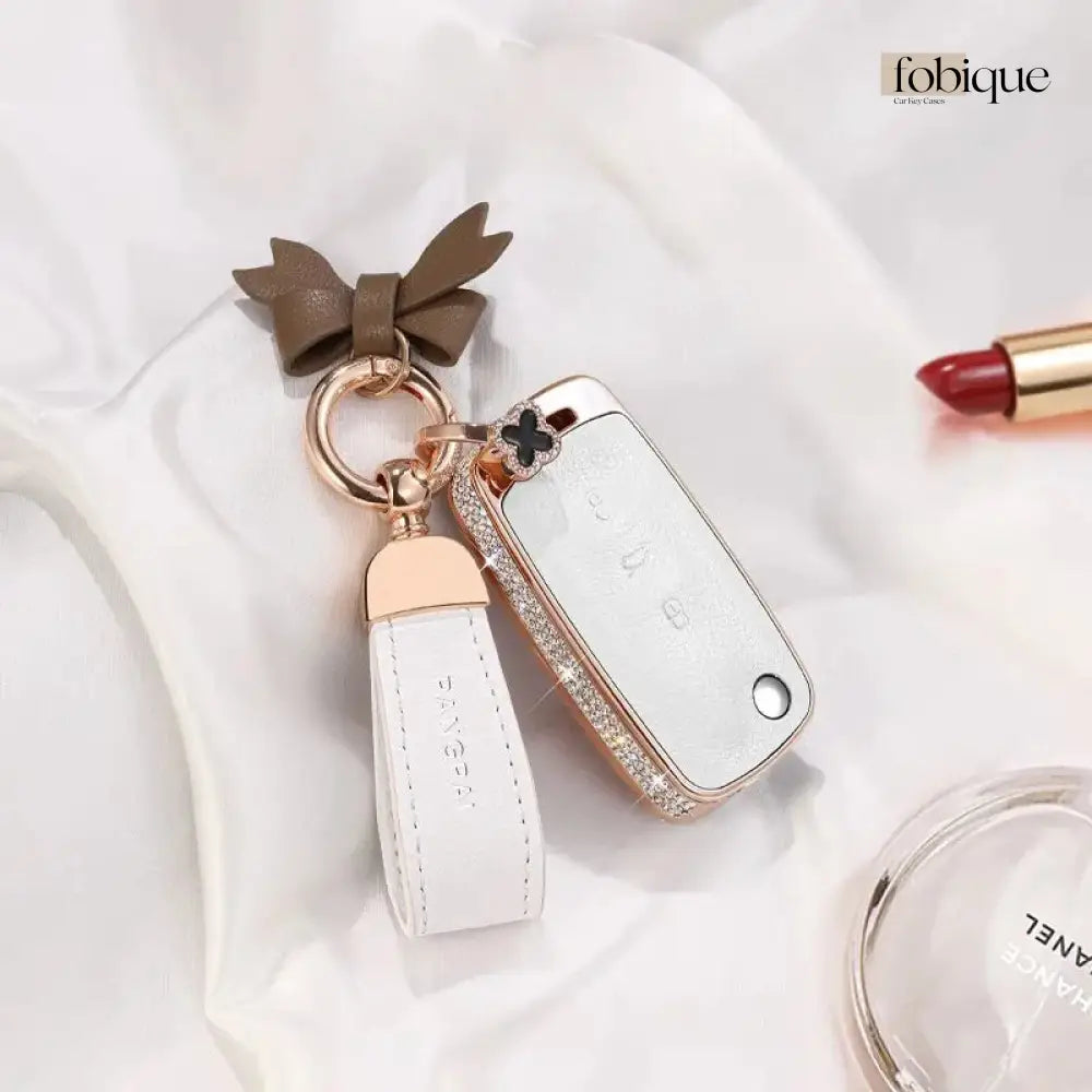 Royale Leather Collection | Car Key Cover for SEAT Leon 5F, Ibiza 6J, Arona, Ateca, Toledo & More Fobique